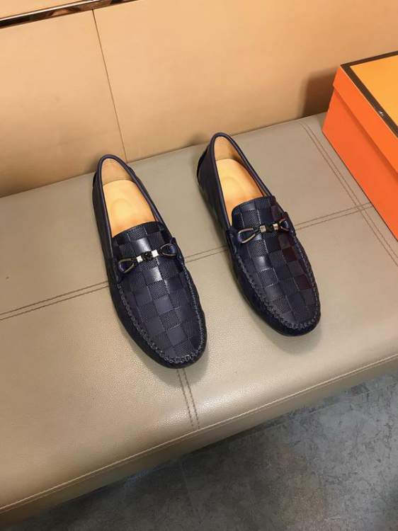 Picture of Louis Vuitton Shoes _SKULVsz38-44hnh070311736